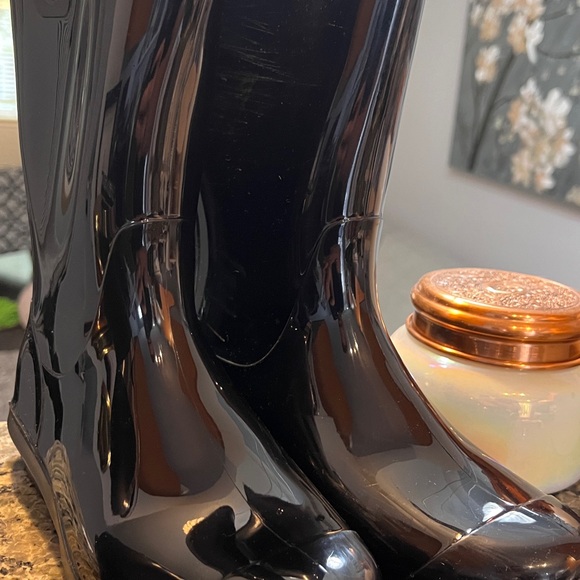 UGG Girls Sienna Black Mid Calf Rain Boot; Excellent condition - Picture 12 of 14